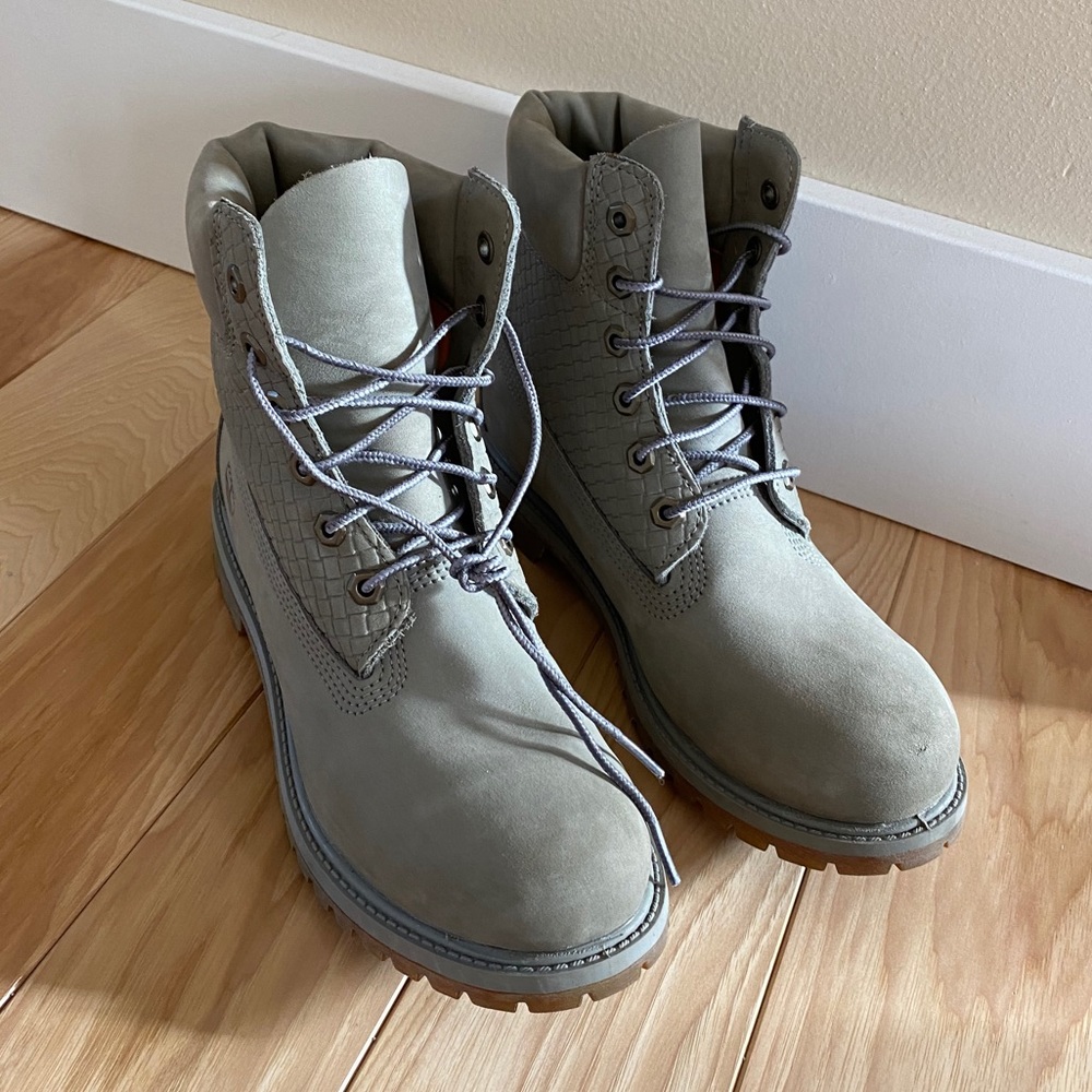 Gray Timberland Boots - Size 9 W